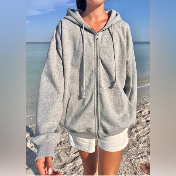 NWT Brandy Melville Christy Oversized Gray Zip Hoodie Sweatshirt Sz L/XL - Picture 9 of 9